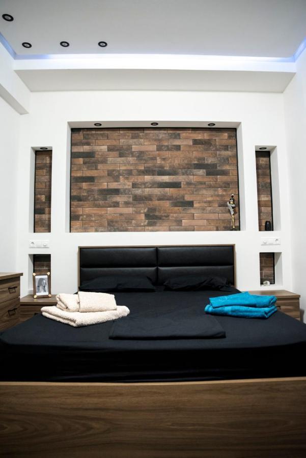 Luxurious Apartment In The Heart Of Town ! Lutráki Kültér fotó