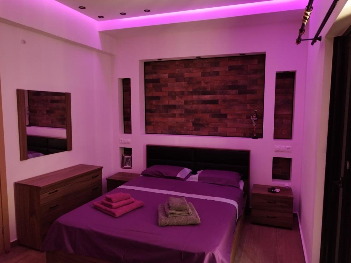 Luxurious Apartment In The Heart Of Town ! Lutráki Kültér fotó